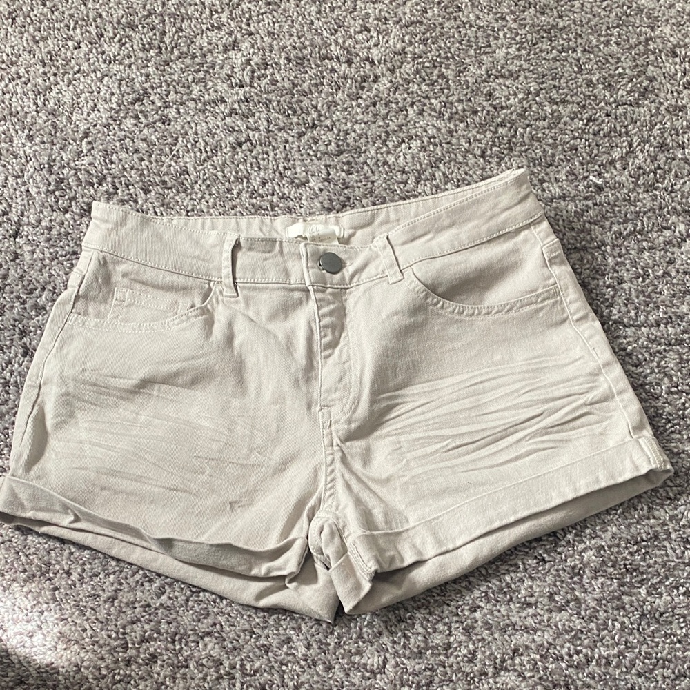 H&M Cream High-Rise Denim Jean Shorts